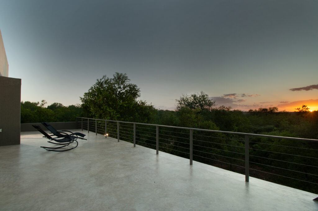hornbill upstairs patio area 2